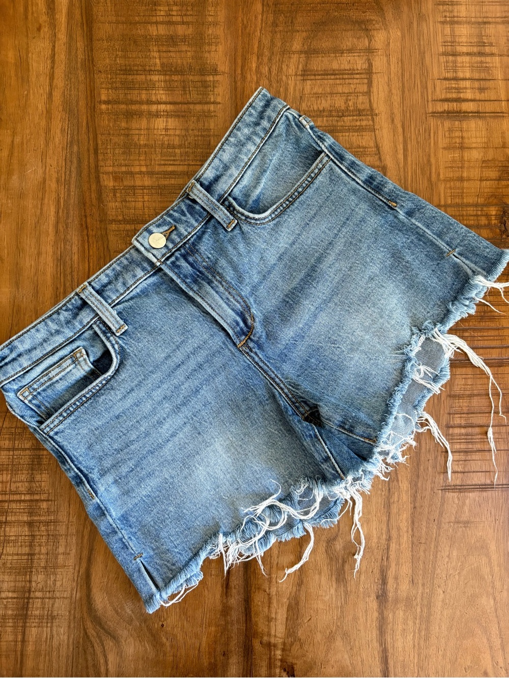Joe’s Jeans Frayed Hem “The Ozzie” Denim Shorts, size 28